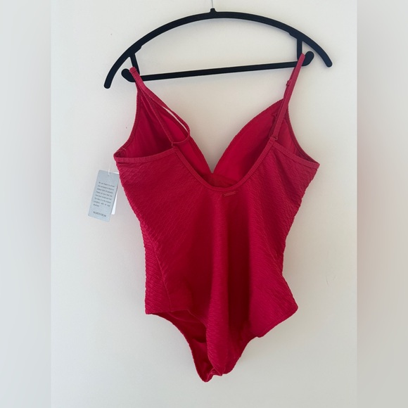 NWT SEA LEVEL SWIMSUIT ONE PIECE RED SZ 10 - Picture 5 of 10